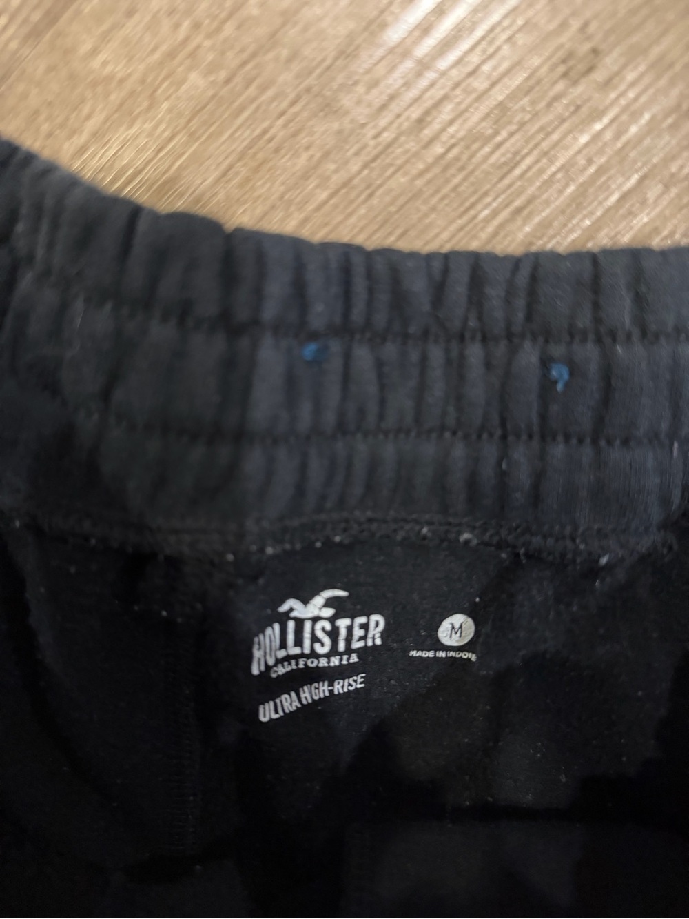 Hollister lounge shorts - Picture 3 of 4